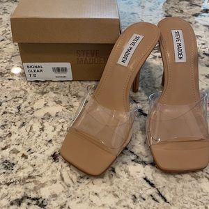 Steve Madden signal clear heel